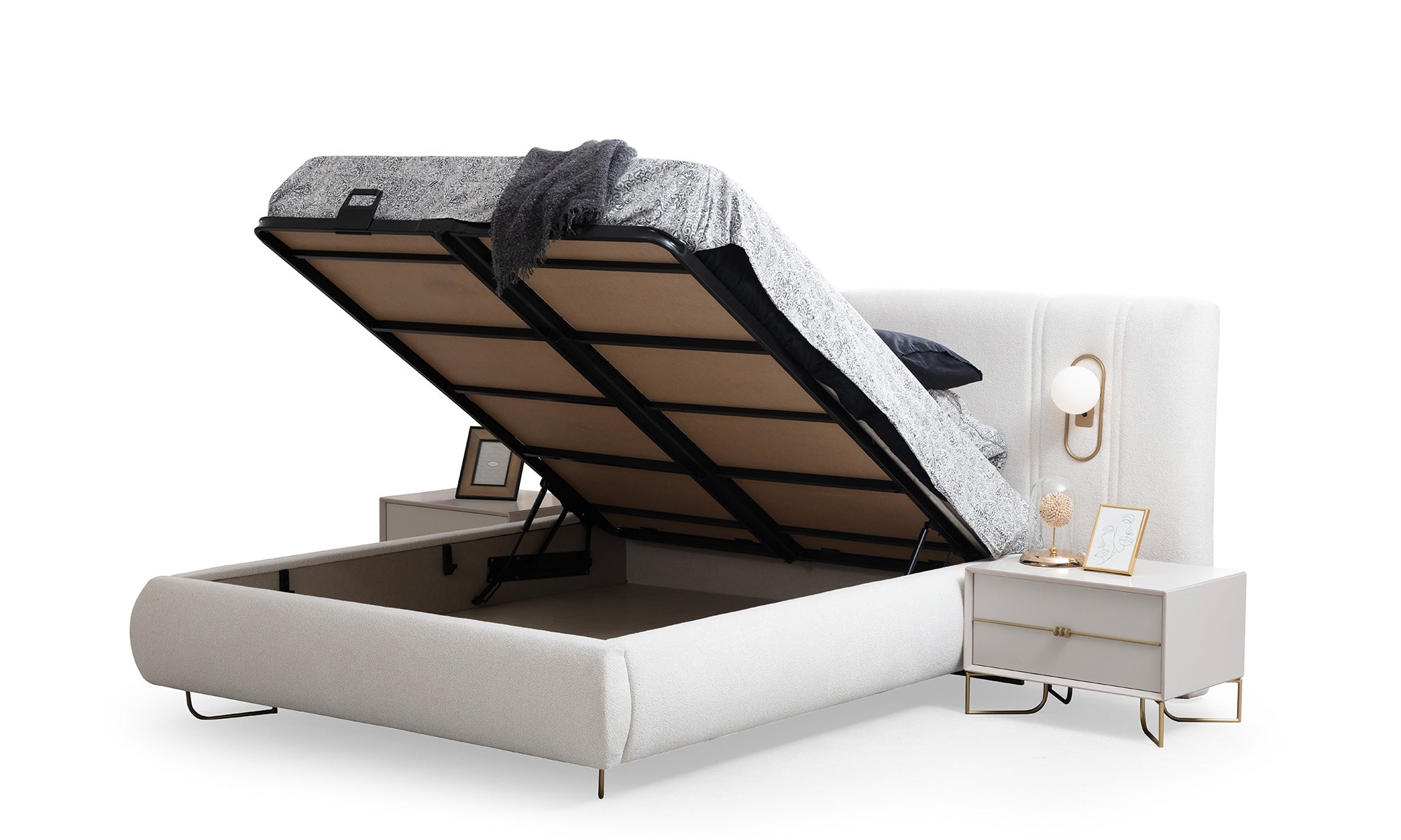 Estela Bedroom